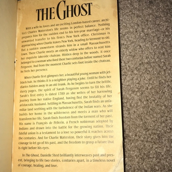 Danielle Steel-Set of 4 Books - Picture 8 of 9